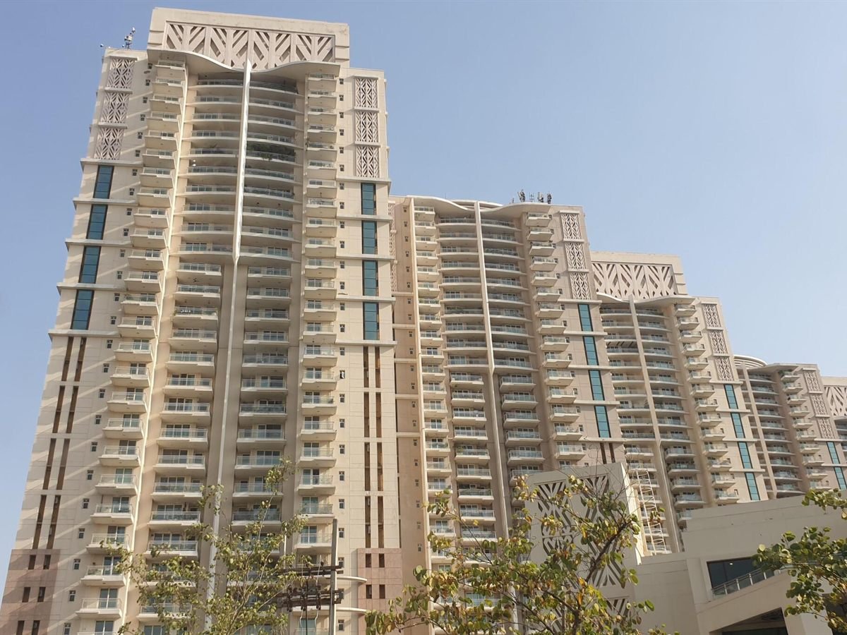 DLF Park Place, DLF5, Sector 54, Golf Course Road